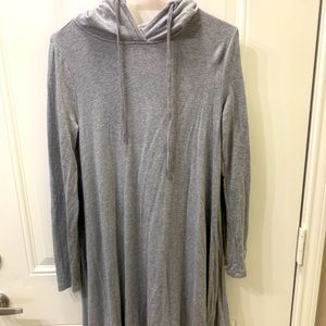 Lou & Grey sweater hooded dress